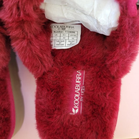 KOOLABURRA BY UGG Women’s Fuzz-It Faux-Fur Slipper Sandals-Berry color. Size 9M⭐ - Picture 13 of 15